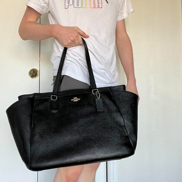 Coach Black Leather Shoulder Bag with Strap, classic style, genuine leather - Picture 8 of 8